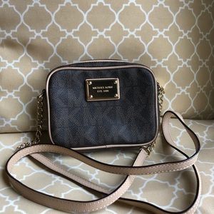 Michael Kors purse gently used